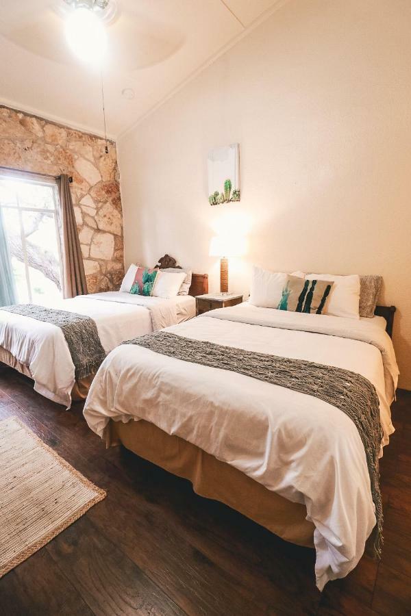 The Lodge At Cypress Falls Wimberley Exterior foto